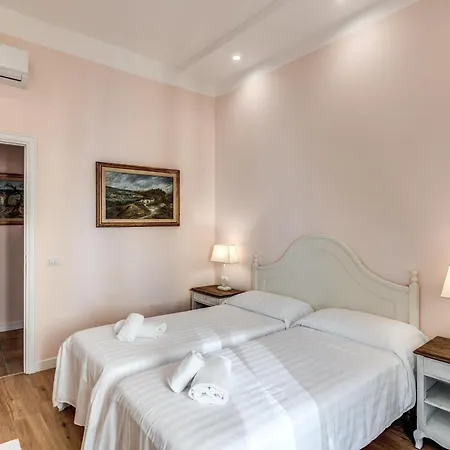 Апартаменты Collina